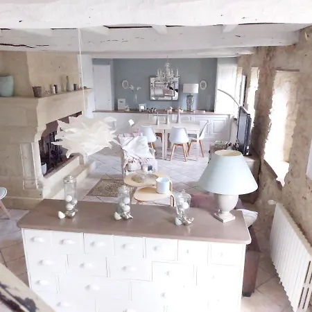 D'hotes Le Bernes Bed & Breakfast