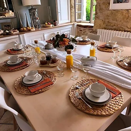 Couette-café D'hotes Le Bernes