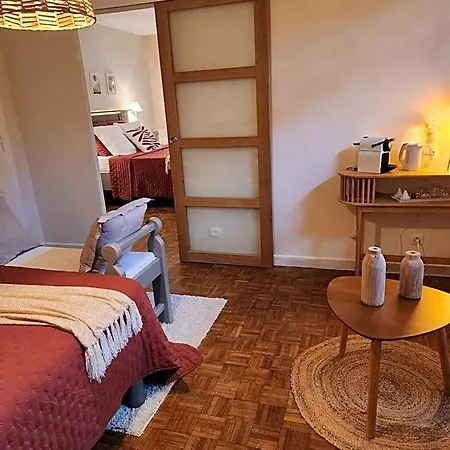 D'hotes Le Bernes Couette-café
